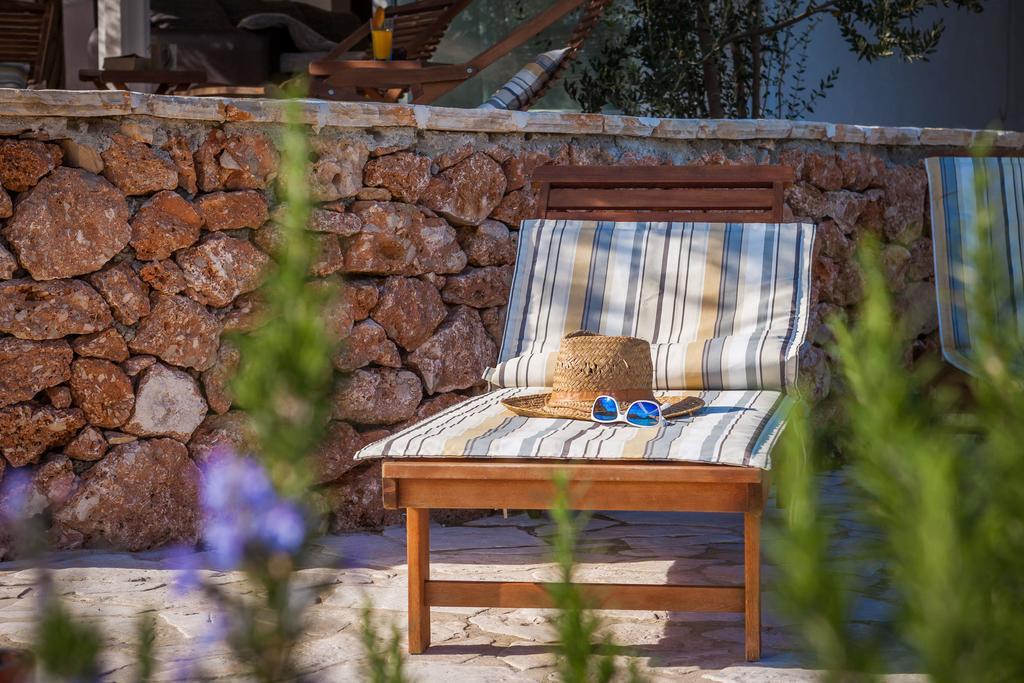 Holiday Home Zlatni San - Private Heated Pool Bol Quarto foto