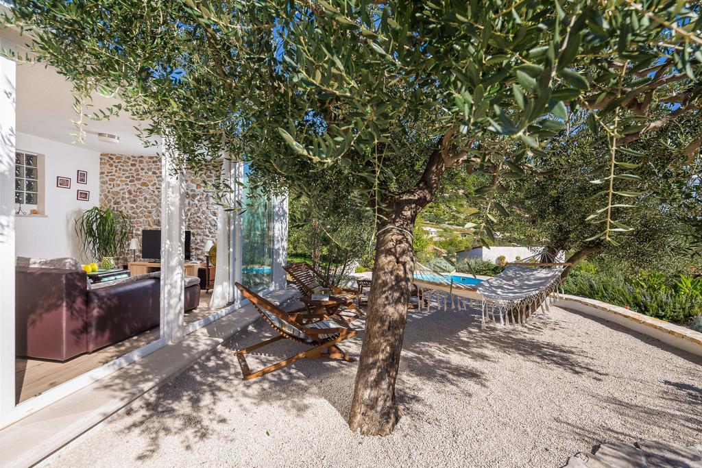 Holiday Home Zlatni San - Private Heated Pool Bol Quarto foto