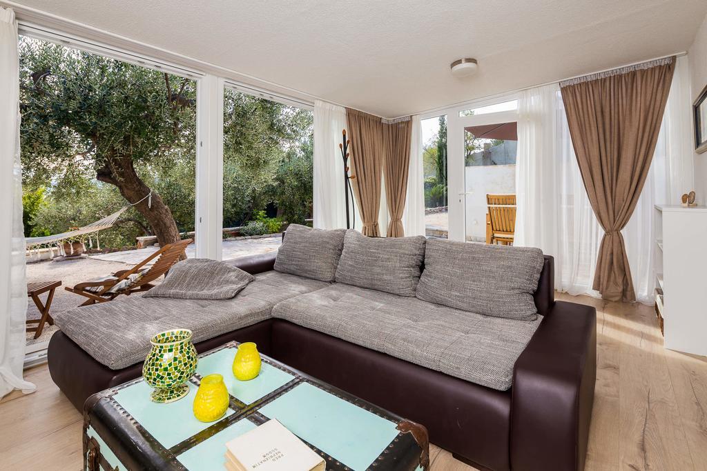 Holiday Home Zlatni San - Private Heated Pool Bol Quarto foto